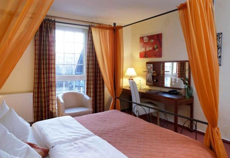 Hotel Villa Magnolia Rödermark Rom bilde